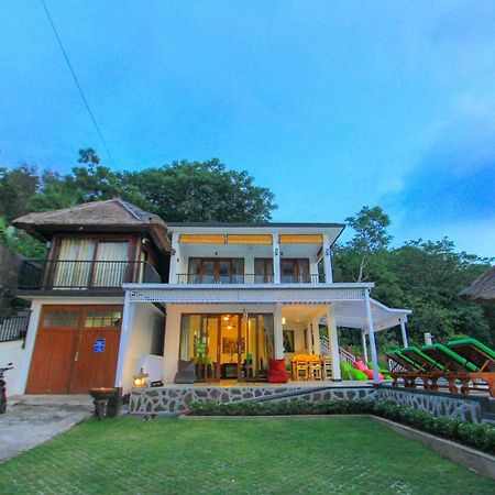 Villa Rinisha Rumah Senja Temukus Lovina מראה חיצוני תמונה