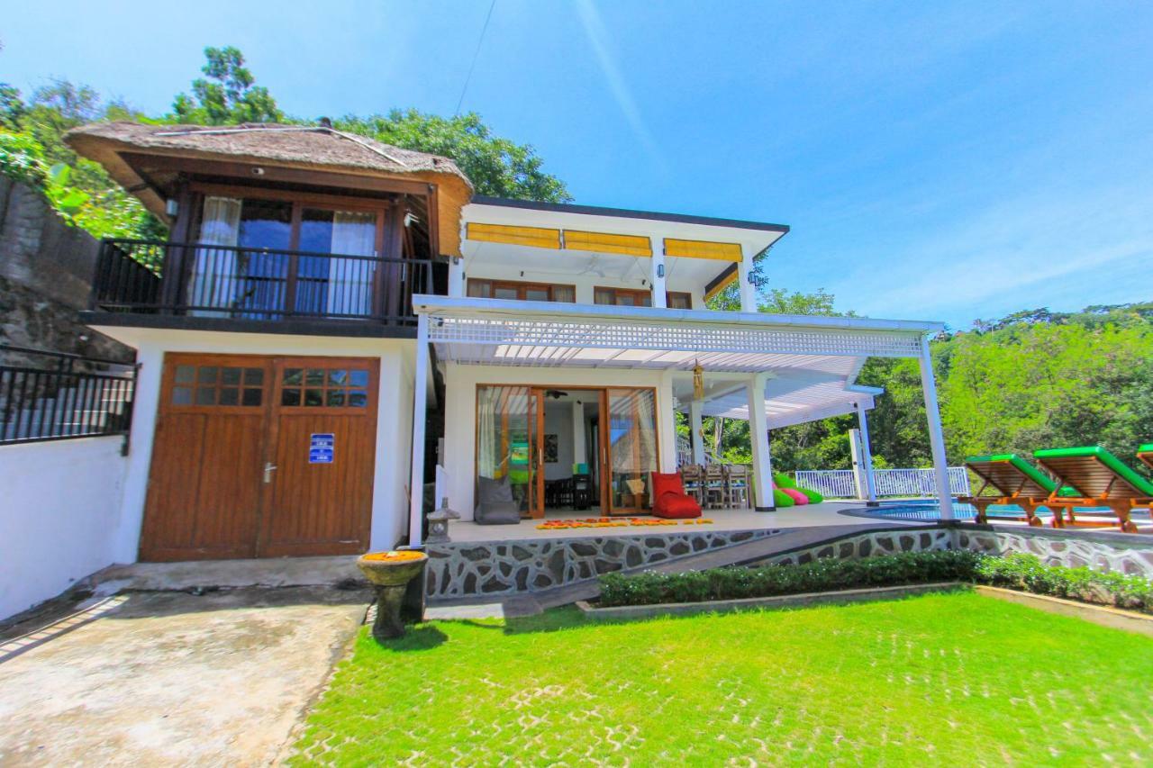 Villa Rinisha Rumah Senja Temukus Lovina מראה חיצוני תמונה