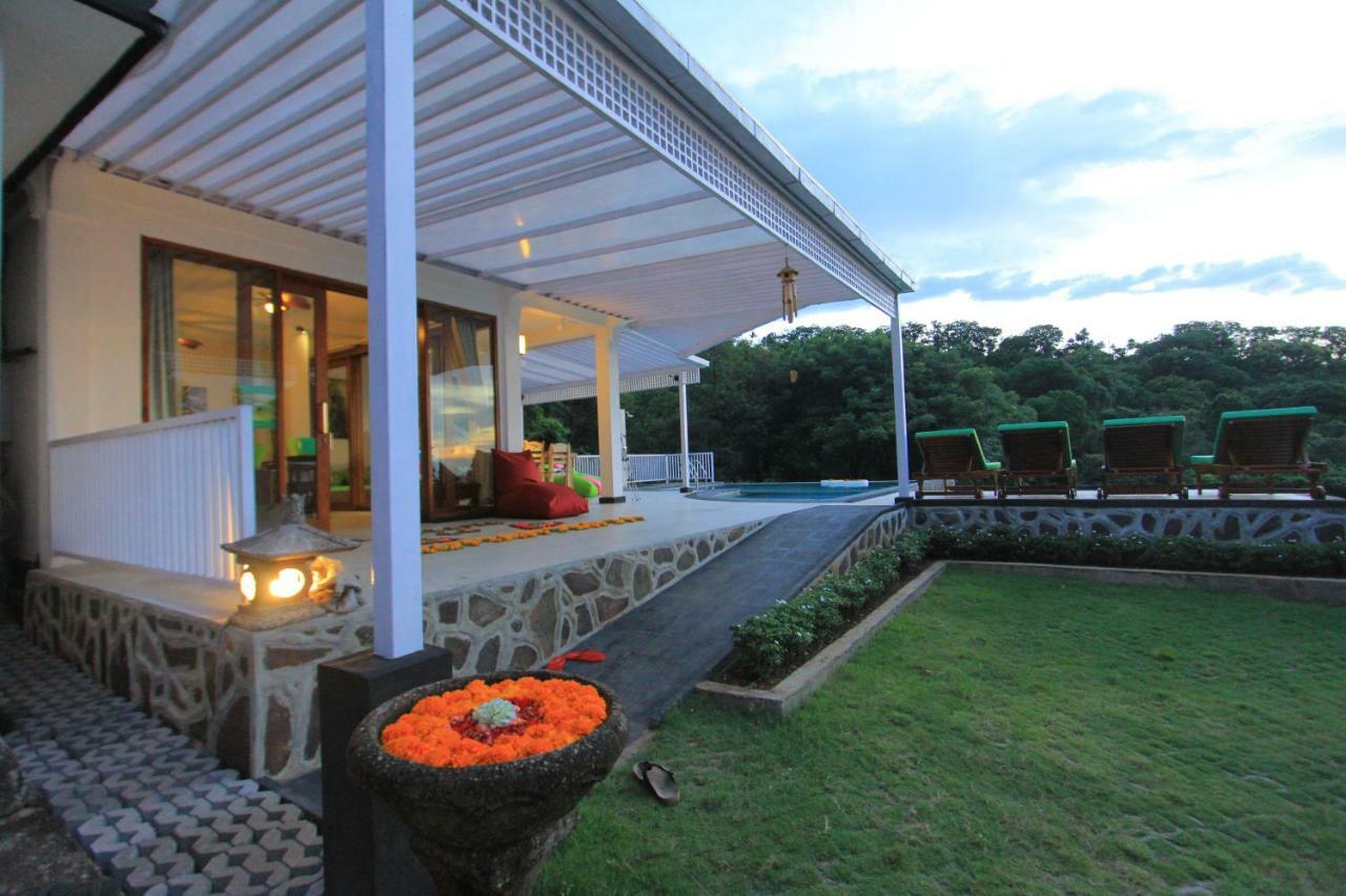 Villa Rinisha Rumah Senja Temukus Lovina מראה חיצוני תמונה