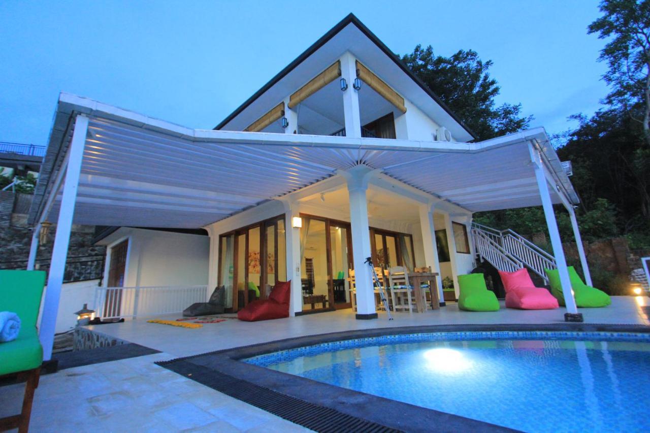 Villa Rinisha Rumah Senja Temukus Lovina מראה חיצוני תמונה